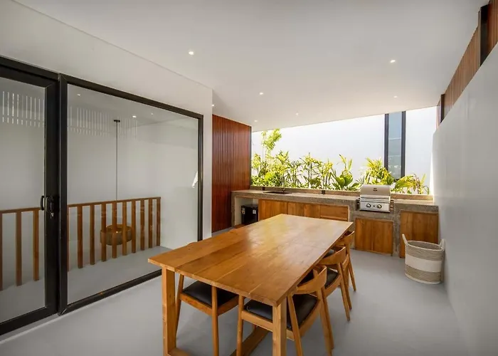 Six Palm 3 - 2br Rooftop Near Padang * Pecatu (Bali)