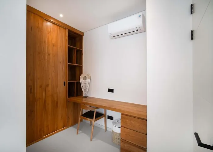 Villa Six Palm 3 - 2br Rooftop Near Padang