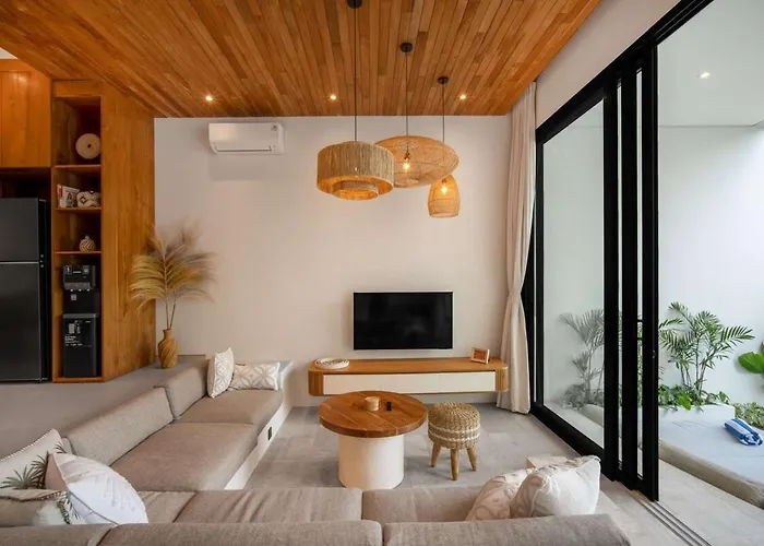 Six Palm 3 - 2br Rooftop Near Padang Villa *